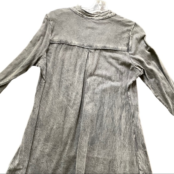 Long sleeve grey stonewashed tunic top - Picture 14 of 16